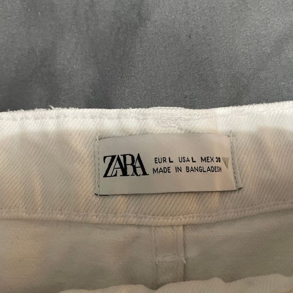 Zara Denim Skirt - Picture 2 of 2